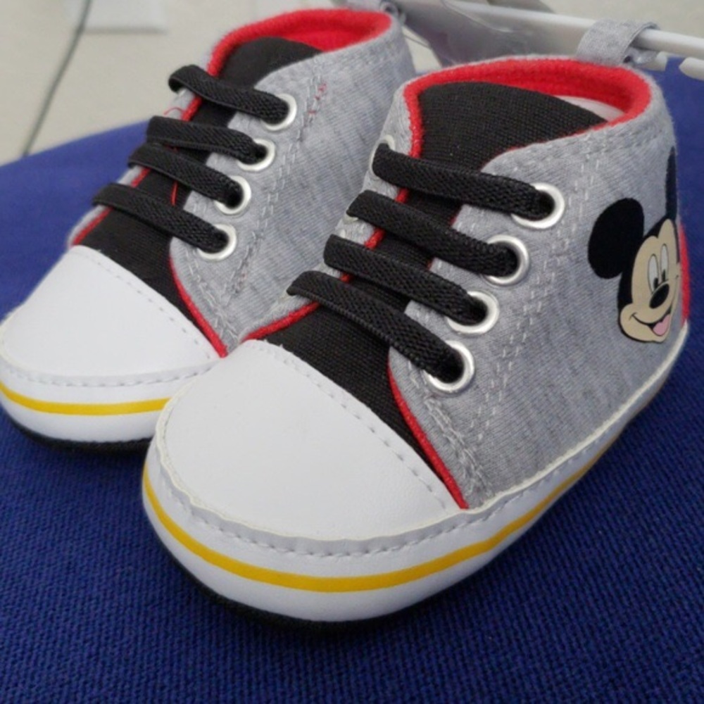 NEW Disney Baby Mickey Mouse Shoes
